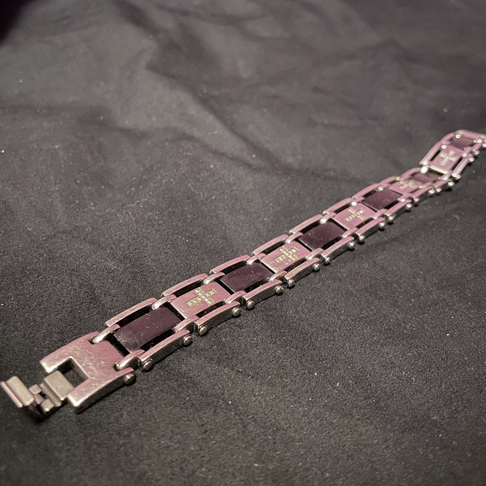 Stainless steel with real diamonds